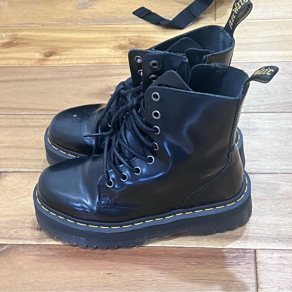 Doc marten Jadon platform boots